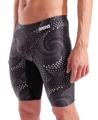 Jammery Arena Fireflow - spodenki do kolan. Czarne szorty męskie Arena, z materiału, bez kołnierzyka. Za 229.99 zł.