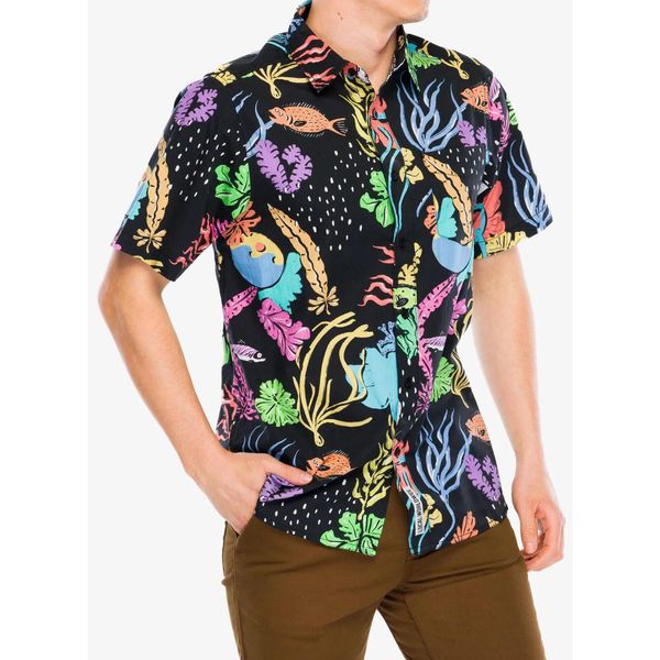 Koszula turystyczna męska Kavu Festaruski. Czarne koszule męskie KAVU, m, bez wzorów, bez kołnierzyka, bez ramiączek. Za 198.99 zł.