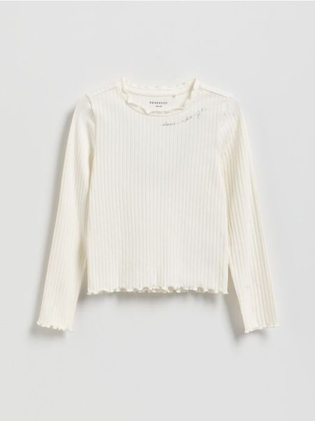 Prążkowana koszulka - złamana biel. Koszulki dziewczęce Reserved, bez wzorów, z bawełny, bez ramiączek. Za 35.99 zł.