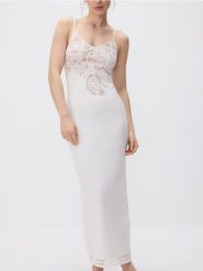 Sukienka z koronką - biały. Białe sukienki damskie Reserved, l, bez wzorów, z bawełny, bez kołnierzyka, bez ramiączek, dopasowane. Za 139.99 zł.