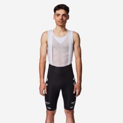 Spodenki rowerowe szosowe Van Rysel RCR-R 5 ROUBAIX Replica. Białe szorty męskie VAN RYSEL, bez wzorów, z tworzywa sztucznego, sportowe. Za 349.99 zł.