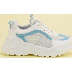 Białe Damskie Buty Sportowe. Białe obuwie treningowe damskie ButyModne, na fitness i siłownię. W wyprzedaży za 119.00 zł.