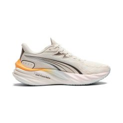 Damskie buty do biegania Puma Velocity Nitro 4 RC. Białe obuwie do biegania damskie Puma. Za 634.50 zł.