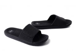 AXIM 8KL25364C black, klapki basenowe męskie. Czarne klapki i japonki męskie Axim. Za 24.49 zł.