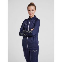 Kurtka damska Hummel Zip hmlAUTHENTIC Poly. Niebieskie kurtki damskie HUMMEL, m, bez wzorów, bez kaptura. W wyprzedaży za 165.50 zł.