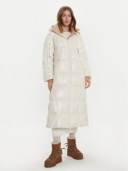 ViCOLO Płaszcz zimowy TS0025 Écru Regular Fit. Płaszcze damskie ViCOLO, na zimę, s, bez wzorów, z syntetyku. Za 979.99 zł.