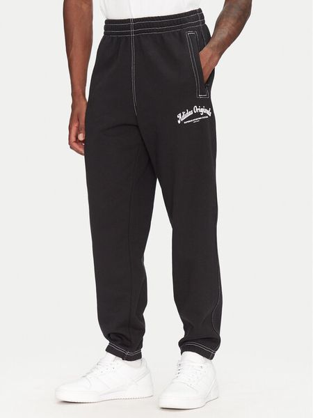 Adidas Spodnie dresowe JP4487 Czarny Regular Fit. Czarne spodnie dresowe męskie Adidas, bez wzorów, z bawełny. Za 219.99 zł.