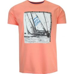 T-Shirt Męski Brzoskwiniowy z Nadrukiem w Żaglówkę, Koszulka, Krótki Rękaw, U-neck. Pomarańczowe t-shirty męskie MCL, na lato, l, bez wzorów, z bawełny, bez kołnierzyka. Za 119.00 zł.