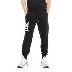 Spodnie męskie Leone Basic z dużym logo z nieczesanej bawełny. Czarne spodnie sportowe męskie LEONE 1947 APPAREL, z bawełny. Za 105.21 zł.