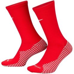 Skarpety Męskie Strike FZ8485 DriFIT. Czerwone skarpetki męskie Nike, bez wzorów. Za 76.99 zł.