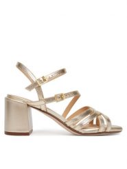 Clarks Sandały Ezoria Strap 26185896 Złoty. Żółte sandały damskie Clarks, bez wzorów, ze skóry, bez obcasa, na słupku. Za 389.99 zł.