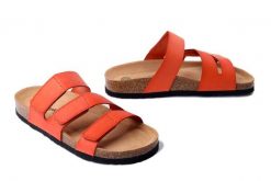 DR. BRINKMANN 700669-62 orange, klapki damskie. Brązowe klapki damskie Dr. Brinkmann, bez wzorów, ze skóry, bez obcasa. Za 264.90 zł.