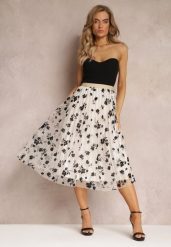 Jasnobeżowa Spódnica Midi Tiulowa z Welurowymi Kwiatami i Gumką w Talii Zihrosa. Brązowe spódniczki damskie Renee, bez wzorów, z tiulu, midi, rozkloszowane. Za 69.99 zł.