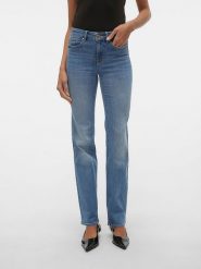 Vero Moda Dżinsy - Regular fit - w kolorze niebieskim rozmiar: M/L30. Niebieskie jeansy damskie Vero Moda. Za 118.28 zł.