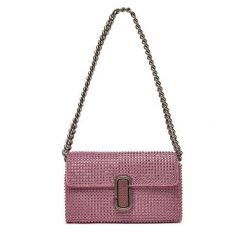 Torebka Marc Jacobs. Czerwone torebki klasyczne damskie MARC JACOBS, bez wzorów, bez dodatków. Za 2,179.00 zł.