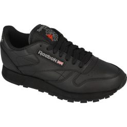 Czarne Buty Reebok Classic Leather M 2267. Czarne buty sportowe na co dzień męskie Reebok, z gumy, bez zapięcia, reebok classic. W wyprzedaży za 349.00 zł.