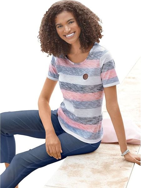 WITT WEIDEN Koszulka ze wzorem rozmiar: 40. Bluzki damskie WITT WEIDEN, bez wzorów, bez kołnierzyka. Za 56.79 zł.