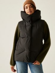 Regatta Kamizelka pikowana "Kelse" w kolorze czarnym rozmiar: 46. Czarne kamizelki damskie Regatta. Za 147.91 zł.