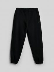 4F Spodnie dresowe joggery męskie - czarne M. Czarne spodnie dresowe męskie 4f, bez wzorów, z dresówki. Za 149.99 zł.