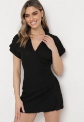 Czarna Kopertowa Sukienka Kombinezon Letnia Mini z Bawełny i Lnu Liorra. Czarne kombinezony damskie Born2be, na lato, m, bez wzorów, z bawełny, bez kołnierzyka, bez ramiączek, krótkie. Za 84.99 zł.