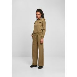 Spodnie damskie Urban Classics straight pin tuck. Zielone spodnie dresowe damskie Urban Classics, bez wzorów. Za 206.00 zł.