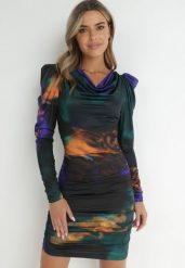 Fioletowo-Zielona Sukienka Tie-Dye z Bufiastym Rękawem Haki. Fioletowe sukienki damskie Born2be, na co dzień, m, bez wzorów, eleganckie, bez kołnierzyka, bez ramiączek, mini, dopasowane. W wyprzedaży za 159.99 zł.