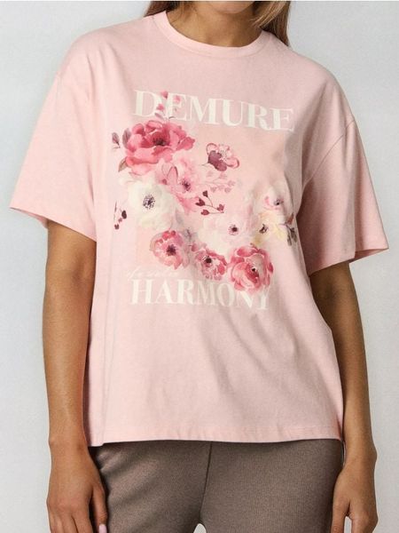 Bawełniana koszulka z nadrukiem kwiatowym - różowy. Czerwone t-shirty damskie Sinsay, l, bez wzorów, z bawełny, bez kołnierzyka. W wyprzedaży za 19.99 zł.