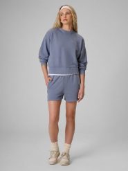 4F Spodenki dresowe damskie - denim XS. Niebieskie szorty damskie 4f, bez wzorów, z denimu. Za 89.99 zł.