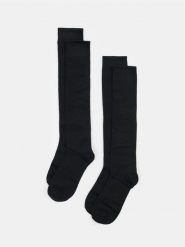 Prążkowane podkolanówki z bawełną 2 pack - czarny. Czarne skarpetki damskie Sinsay, bez wzorów, z bawełny. Za 12.99 zł.