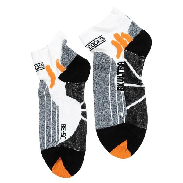 Skarpetki Unisex Dla Dorosłych. Białe skarpetki męskie X-Socks, bez wzorów. Za 46.99 zł.