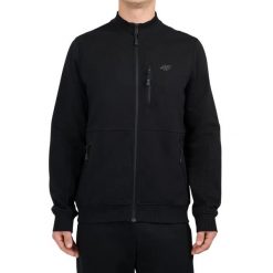 Bluza męska 4F z wysokim kołnierzem. Czarne bluzy bez kaptura męskie 4f, m, z bawełny. Za 133.99 zł.
