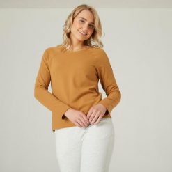 Koszulka z długim rękawem damska Domyos Gym & Pilates 500. Brązowe bluzki damskie DOMYOS, na zimę, l, bez wzorów, z bawełny, bez ramiączek. W wyprzedaży za 39.99 zł.