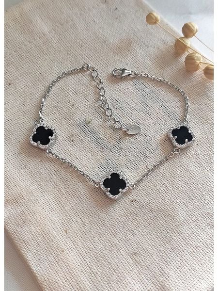 Miu Silver Srebrna bransoletka z masą perłową rozmiar: onesize. Czarne bransoletki damskie Miu Silver, srebrne. Za 121.99 zł.