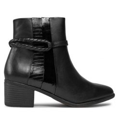 Botki Marco Tozzi. Czarne botki damskie Marco Tozzi, bez obcasa, na słupku, bez zapięcia. Za 339.99 zł.
