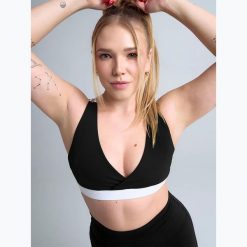 Biustonosz JOYINME Empower. Czarne biustonosze sportowe damskie Joy in me, bez wzorów. Za 189.99 zł.