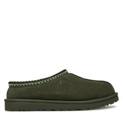 Śniegowce Ugg. Zielone buty zimowe męskie Ugg, bez zapięcia. Za 549.99 zł.