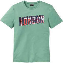 T-shirt Slim Fit bonprix zielony szałwiowy z nadrukiem. Zielone t-shirty męskie bonprix, l, bez wzorów, bez kołnierzyka. Za 24.99 zł.