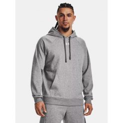 Bluza fitness męska UNDER ARMOUR Rival Fleece Hoodie z kapturem. Szare bluzy sportowe męskie Under Armour, bez wzorów, sportowe, bez kołnierzyka, bez ramiączek. Za 303.73 zł.