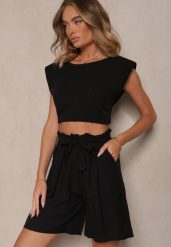 Czarne Szorty z Wiskozy High Waist Ozdobione Paskiem Lumilirae. Czarne szorty damskie Renee, bez wzorów, z wiskozy, eleganckie, z podwyższonym stanem. Za 34.99 zł.