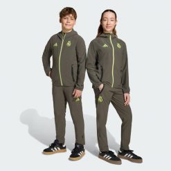 Spodnie Real Madryd Tiro 25 Competition Vis Tech Travel. Szare spodnie sportowe damskie Adidas, do piłki nożnej. Za 279.00 zł.