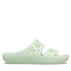 Klapki Crocs. Zielone klapki damskie Crocs, bez wzorów, bez obcasa. Za 139.99 zł.