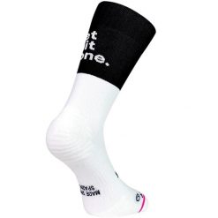 Skarpetki Sporcks Get shit Done. Białe skarpetki damskie SPORCKS, bez wzorów, z tkaniny. Za 133.00 zł.