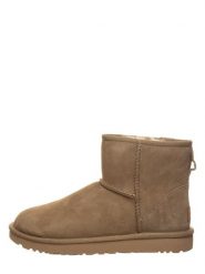 UGG Skórzane botki "Classic Mini II" w kolorze brązowym rozmiar: 40. Brązowe botki damskie Ugg, z materiału, z okrągłym noskiem, bez obcasa, bez zapięcia. Za 732.45 zł.