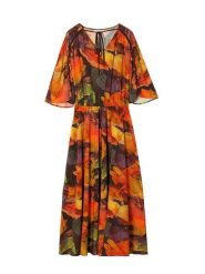 TATUUM Sukienka ze wzorem rozmiar: 44. Sukienki damskie Tatuum, bez wzorów, z wiskozy, bez kołnierzyka, bez ramiączek, midi. Za 178.37 zł.