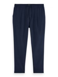 Scotch & Soda Spodnie dresowe w kolorze granatowym rozmiar: W34/L32. Niebieskie spodnie dresowe męskie Scotch & Soda, bez wzorów, z dresówki. Za 188.85 zł.