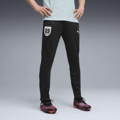 Męskie dopasowane spodnie treningowe reprezentacji Austrii PUMA. Czarne spodnie materiałowe męskie Puma, bez wzorów, sportowe. Za 319.00 zł.