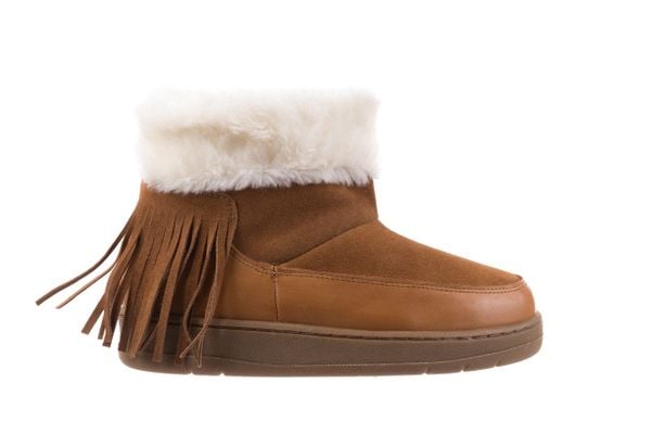 Śniegowce Bayla-158 17087 Cognac, Brąz, Skóra naturalna - 37. Brązowe śniegowce damskie Bayla, ze skóry. W wyprzedaży za 134.10 zł.