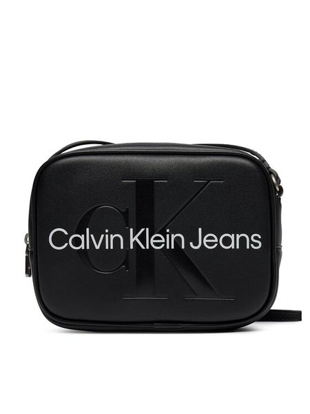 Calvin Klein Jeans Torebka Sculpted Camera Bag18 Mono K60K610275 Czarny. Czarne listonoszki damskie Calvin Klein Jeans, bez wzorów, z jeansu, bez dodatków. Za 199.99 zł.