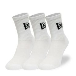 Skarpetki z flagą New Era Crew. Białe skarpetki damskie New Era, bez wzorów, z bawełny. Za 85.00 zł.