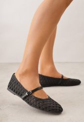 Czarne Balerinki z Ażurowym Wzorem i Paskiem Astethera. Czarne baleriny damskie Renee, w ażurowe wzory, z jeansu, bez obcasa. Za 119.99 zł.